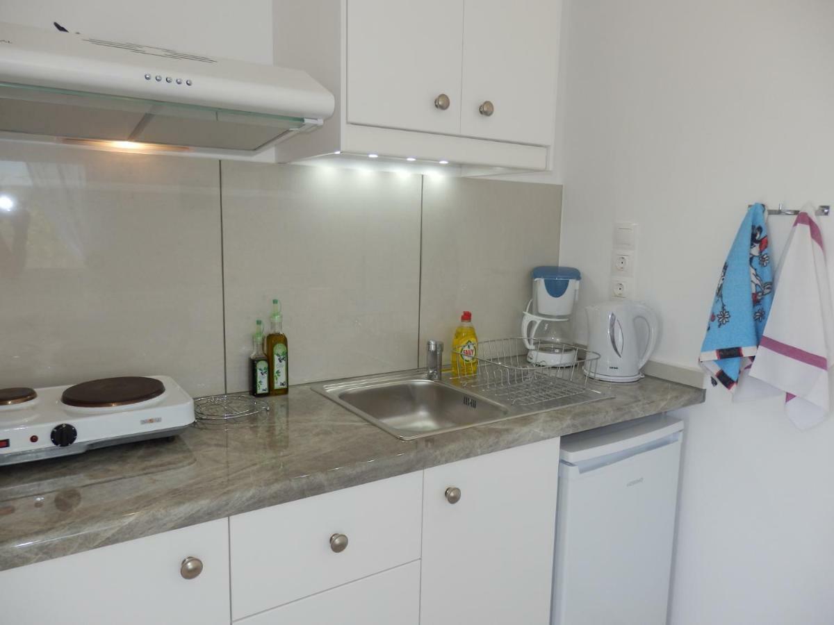 Maro Suites Tavronitis Exterior foto